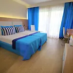 Aqi Pegasos World 4* Side