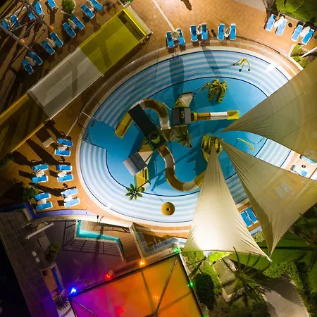 Otel Aqi Pegasos World 4*