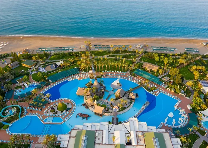 Aqi Pegasos World 4*