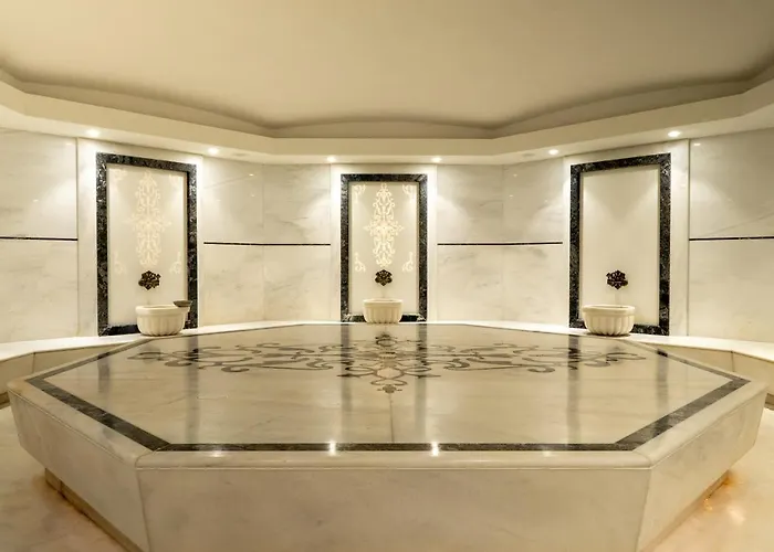 Aqi Pegasos World ホテル