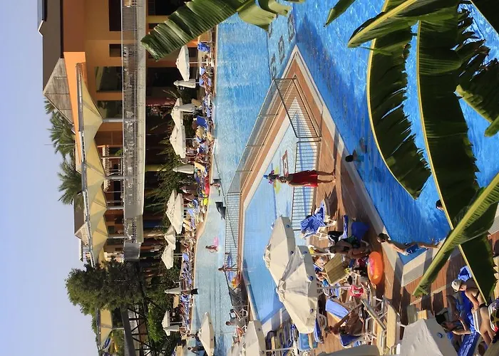 Hotel Aqi Pegasos World 4*