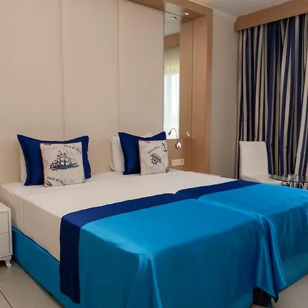 Aqi Pegasos World Side