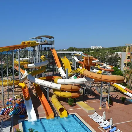 Aqi Pegasos World Hotel 4*